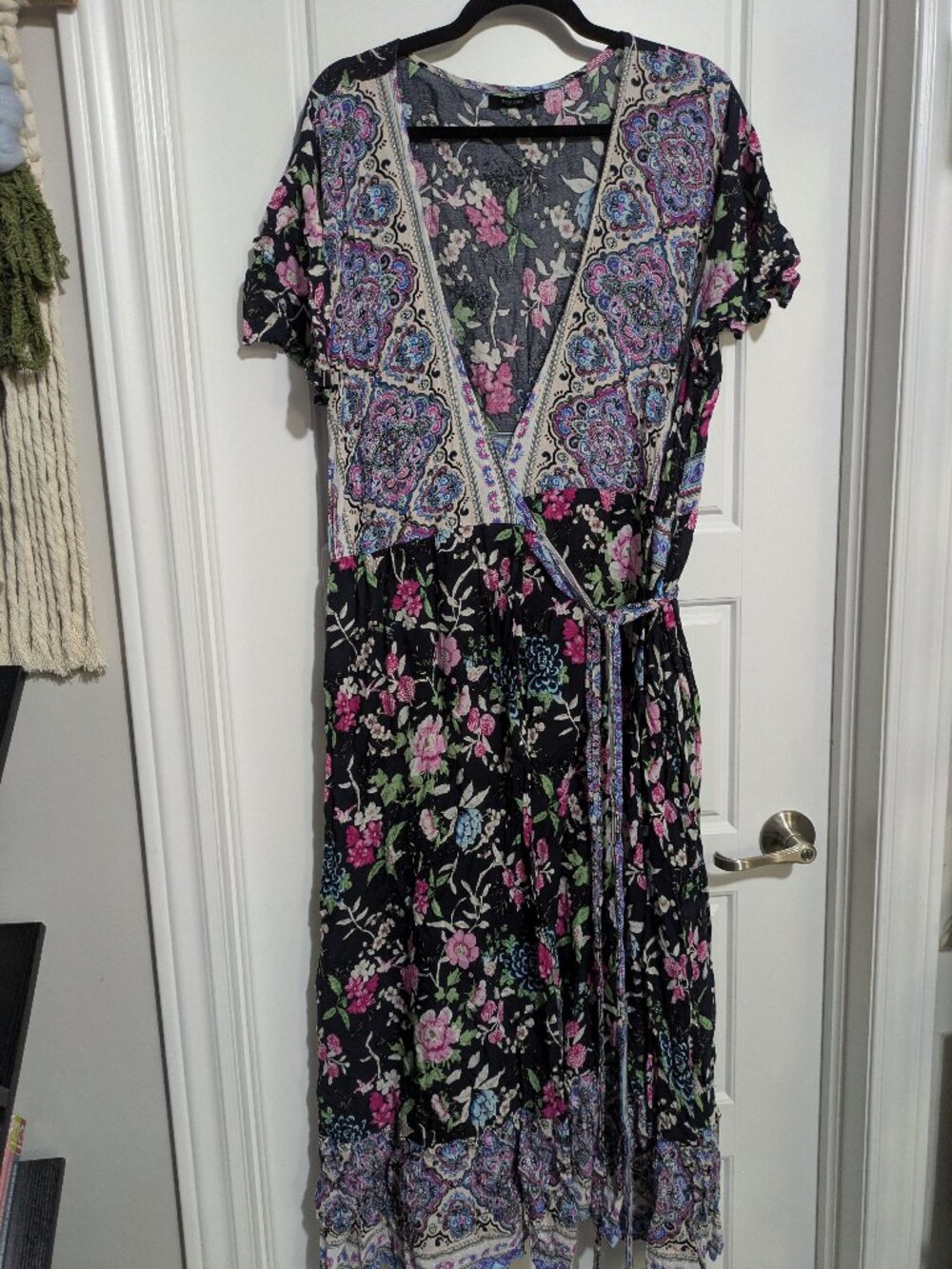 Reborn Plus Sized Navy Wrap Around Floral White/Blue/Pink Maxi Dress (3X)